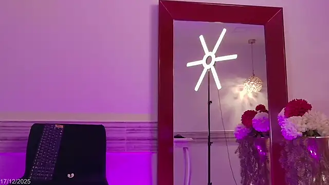 CHRIS_TWIINK live sex cam