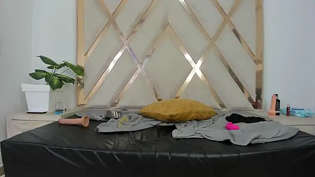 arielasm's cam snapshot