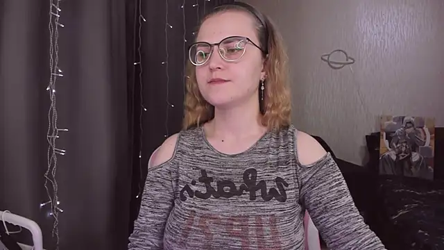 MissBrightShine's cam snapshot