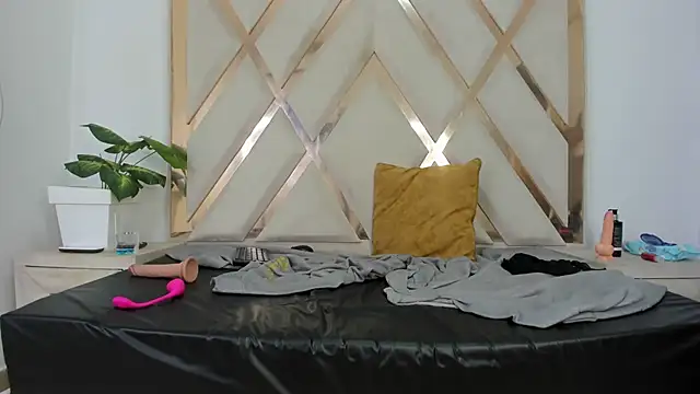 arielasm's cam snapshot