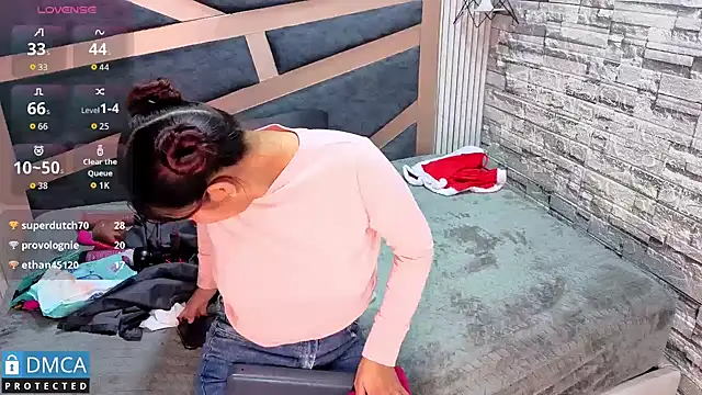 maria_twenty's cam snapshot