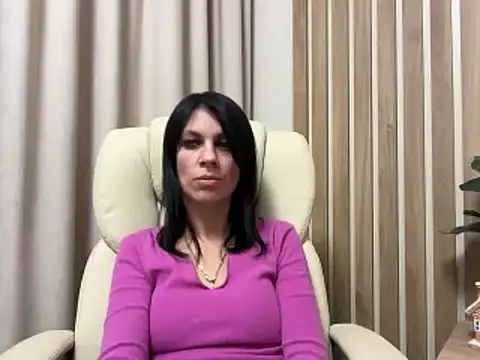 InjaAtHome's cam snapshot