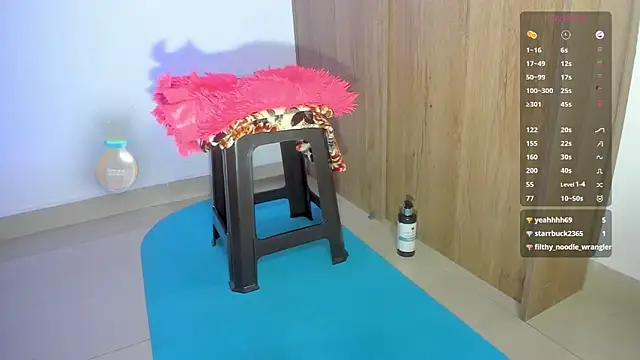 cherry_monroe1's cam snapshot