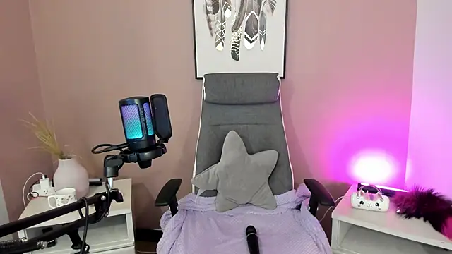 hollie_joliie's cam snapshot