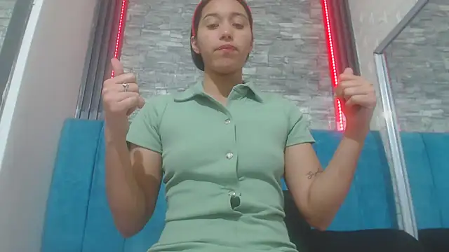 Lil_Rose2006's cam snapshot