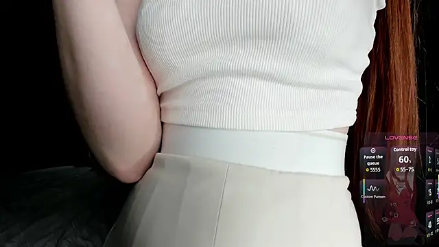 Red_FoxGirl's cam snapshot