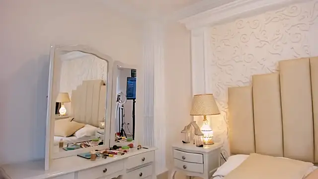 IvannaClaire's cam snapshot