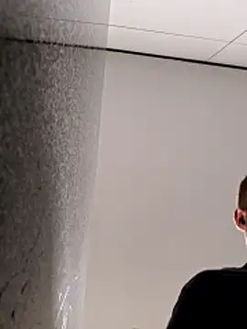 exclusivetk live sex cam