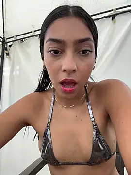 Ema_azel's cam snapshot