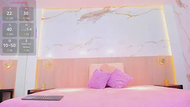 susan_elliot's cam snapshot