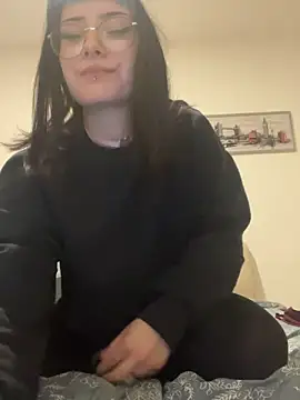 kiraquiin's cam snapshot