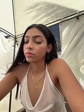 Ema_azel's cam snapshot