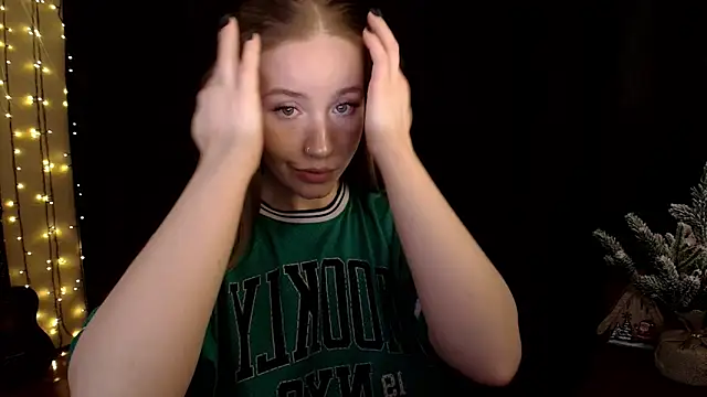 SindiWatsoon's cam snapshot