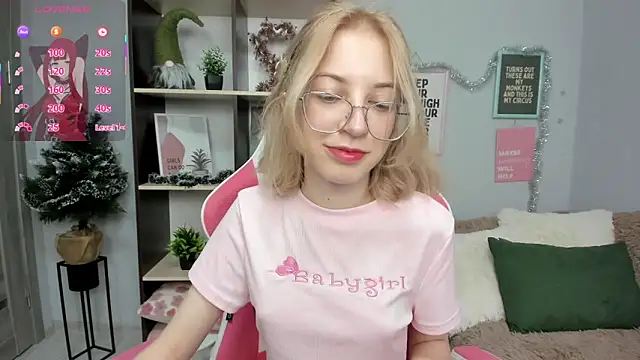 InfernoMia's cam snapshot