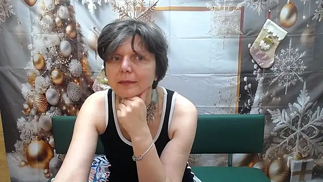 LunaDobra's cam snapshot