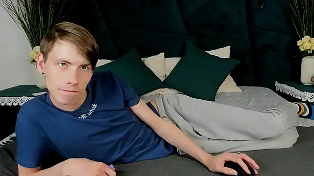 ERICK__DEEN live sex cam