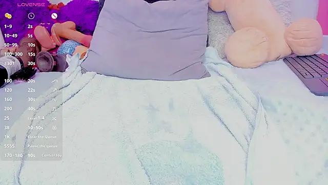 Willow_Wright's cam snapshot