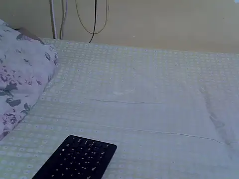 EbonyMina_'s cam snapshot