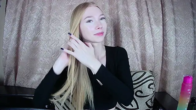 Rysella's cam snapshot