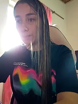 Iris_love18's cam snapshot