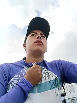 _andrea30's cam snapshot