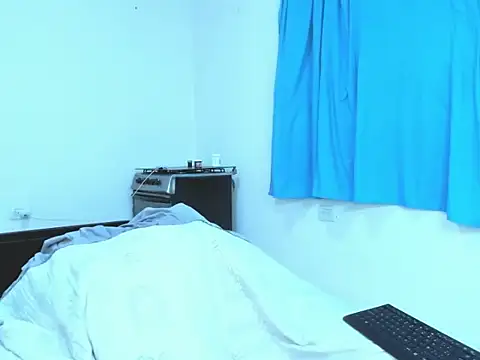 andylemonda1's cam snapshot