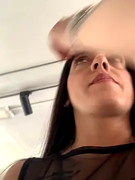 ElectraPink_'s cam snapshot