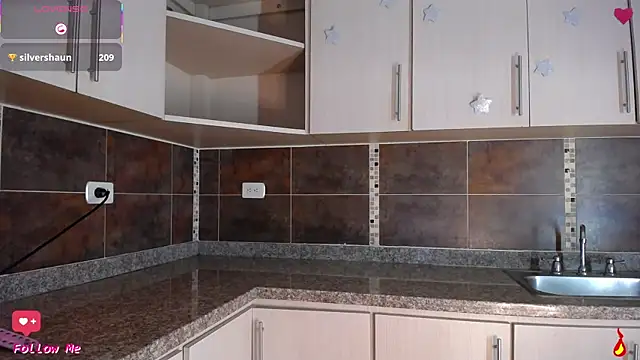 anna_alvarez's cam snapshot