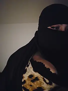 AminaSecret's cam snapshot