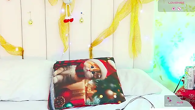 Sara_Desire's cam snapshot