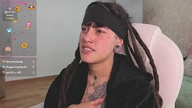 _sharlotte777's cam snapshot