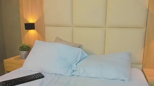 antonella_cutie_'s cam snapshot