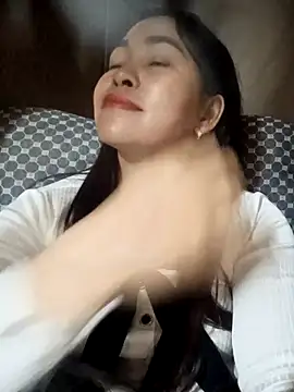 Bamboo-niee123's cam snapshot