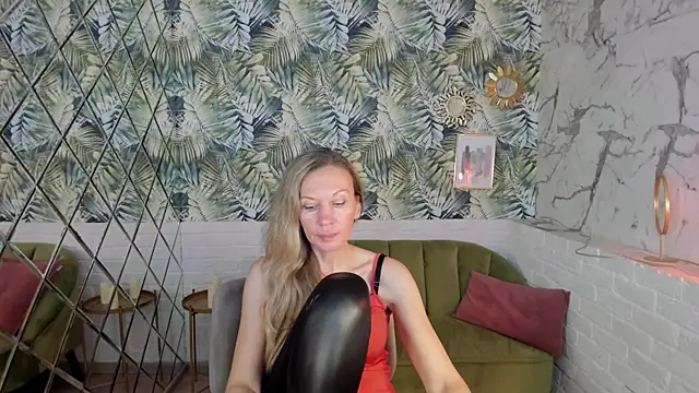 NancyGrace's cam snapshot