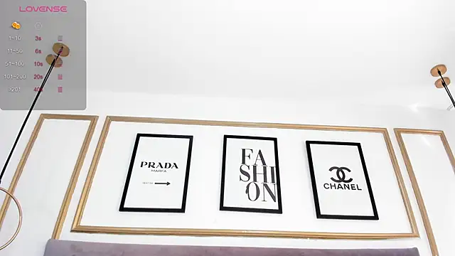 Ririblonde1's cam snapshot