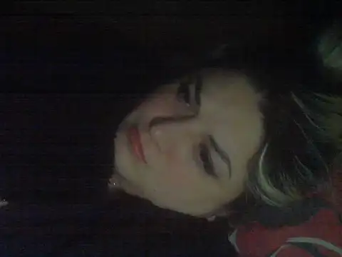 CharleyCream's cam snapshot