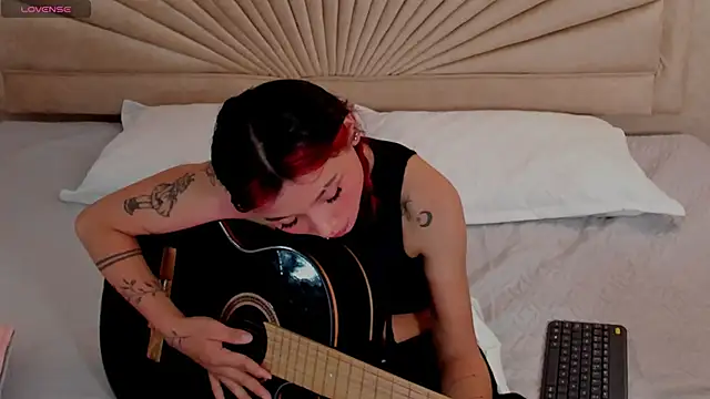 Emma_duff's cam snapshot