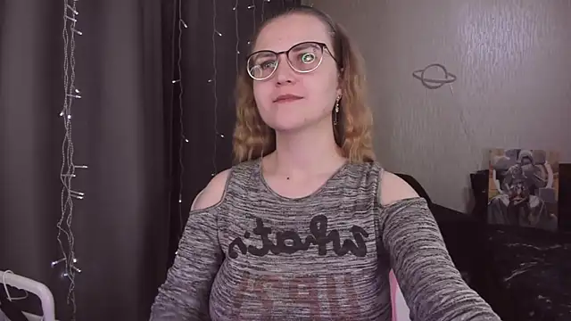 MissBrightShine's cam snapshot