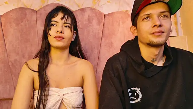 CharlotteandTaylorr's cam snapshot