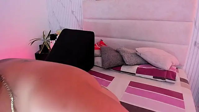 Reginavegaa's cam snapshot