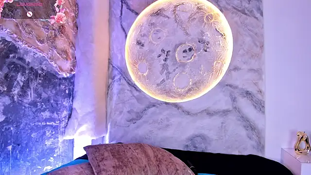 RoxanaBorns_'s cam snapshot