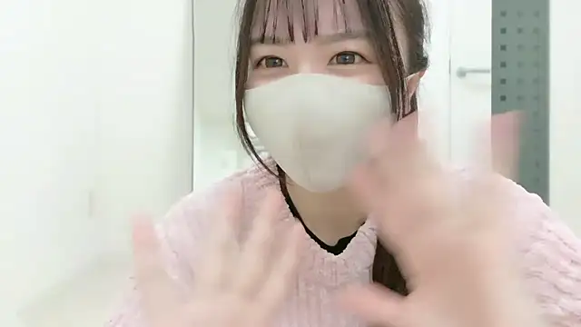 _Mia_land_'s cam snapshot