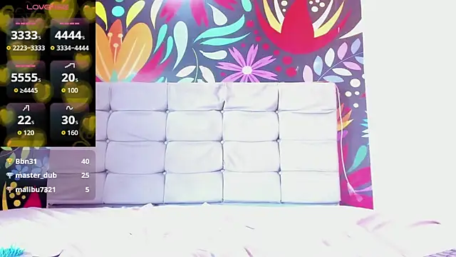 scarleth_blonde69's cam snapshot