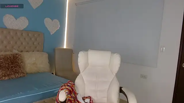 channelsmith_55's cam snapshot