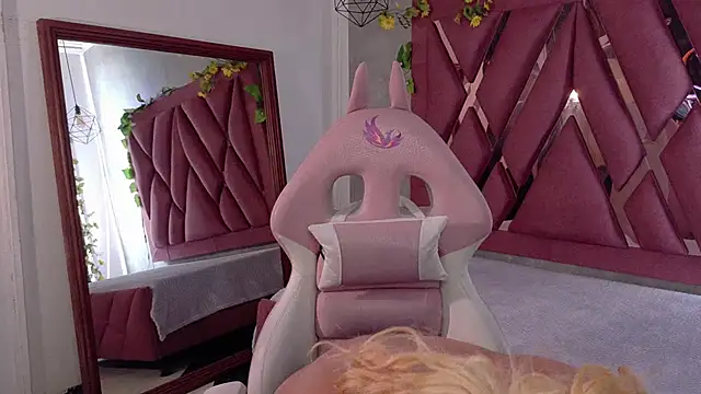 Haelycute's cam snapshot