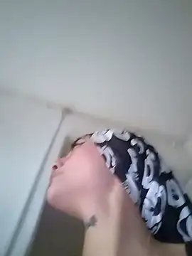 Dani-peggin's cam snapshot