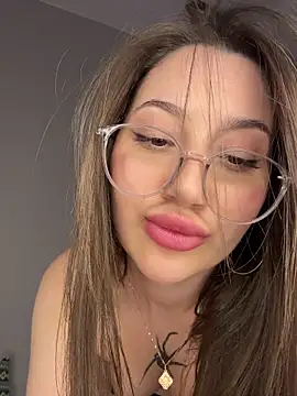 LucieBliss's cam snapshot