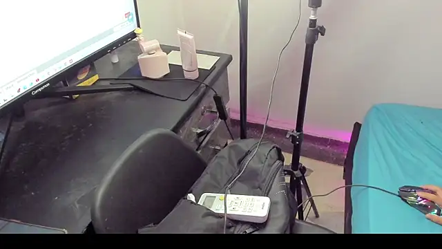 kari-10's cam snapshot