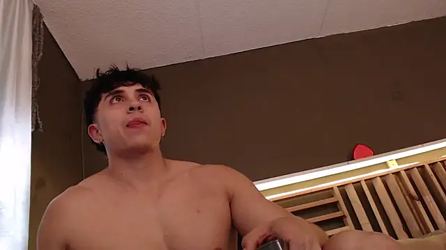 PaulEvens live sex cam