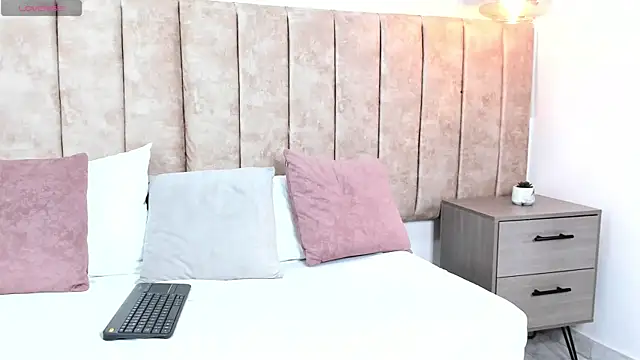 JayJacksonn's cam snapshot